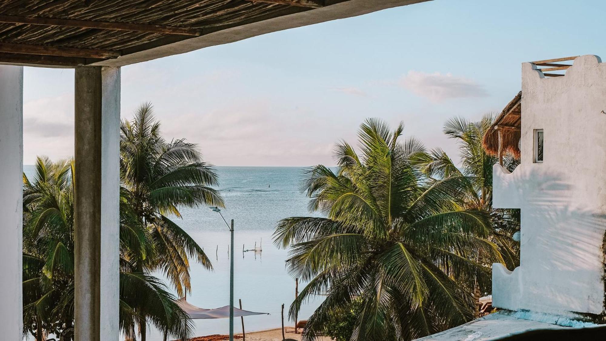 El Fuerte Beach Apartments Mahahual Rom bilde